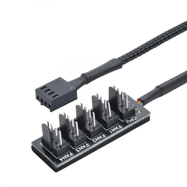 GELID 1-to-4 PWM Fan Hub – detailaanzicht 1