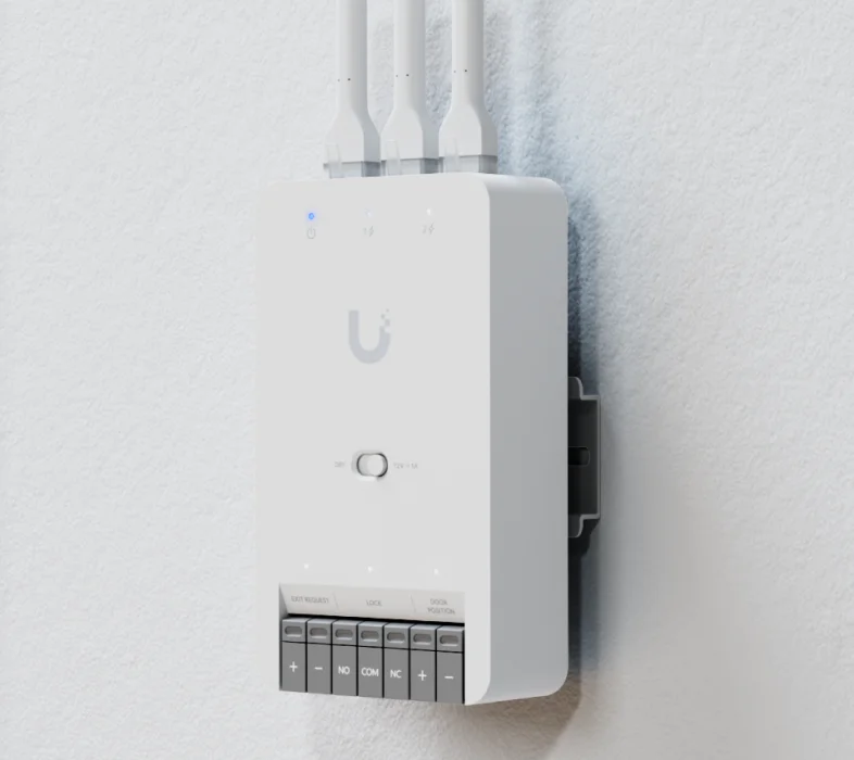 UniFi Access G3 Starter Kit – montage en aansluiting 1