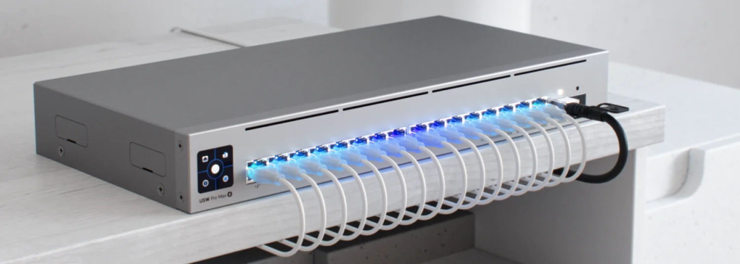 Pro Max 16 PoE – in gebruik