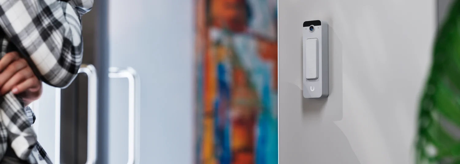 Doorbell Lite in wit als PoE-videodeurbel